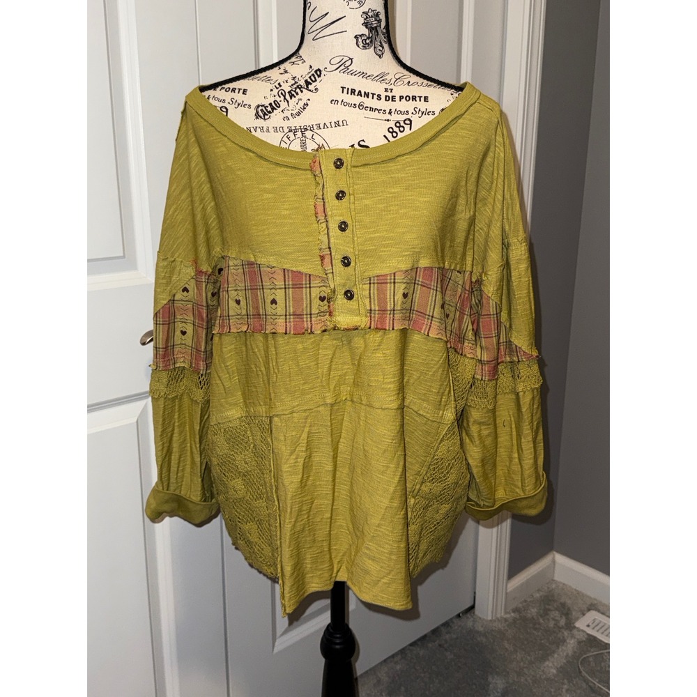 Tru Luxe Jeans Mustard Yellow Plaid Heart Mixed Media Henley Top XL Boho Lace